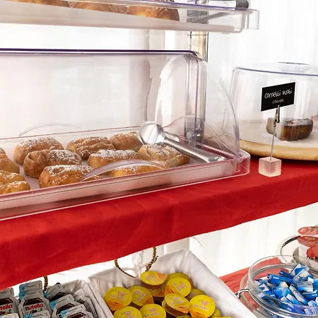 斯特雷萨酒店 里米尼