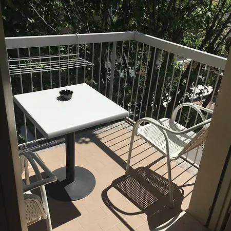 ストレーザ ホテル 3*