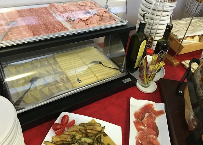 Stresa فندق ريميني